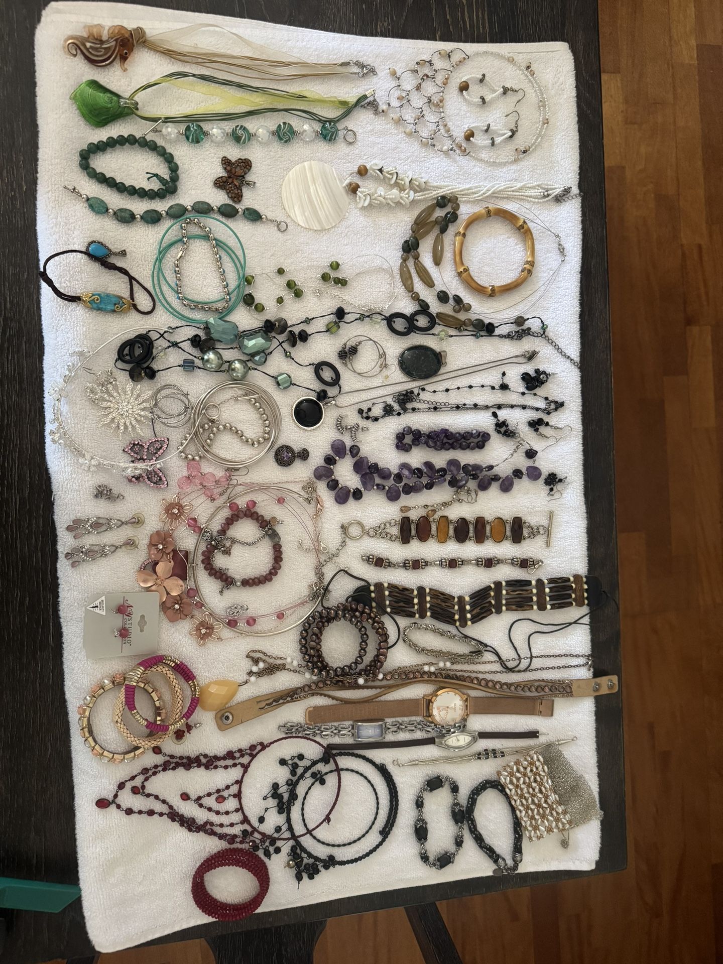 Fully loaded jewelry box a teenager dream
