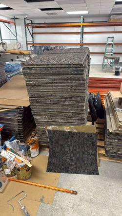 2x2 Used Commercial Carpet Tiles