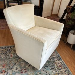  Upholstered Swivel Armchair
