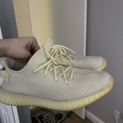 adidas Yeezy 350 v2 butters size 11.5