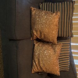 Sofa/Loveseat