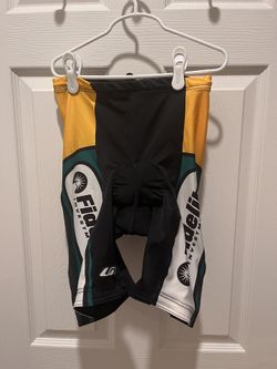 Large Men’s Biking Shorts