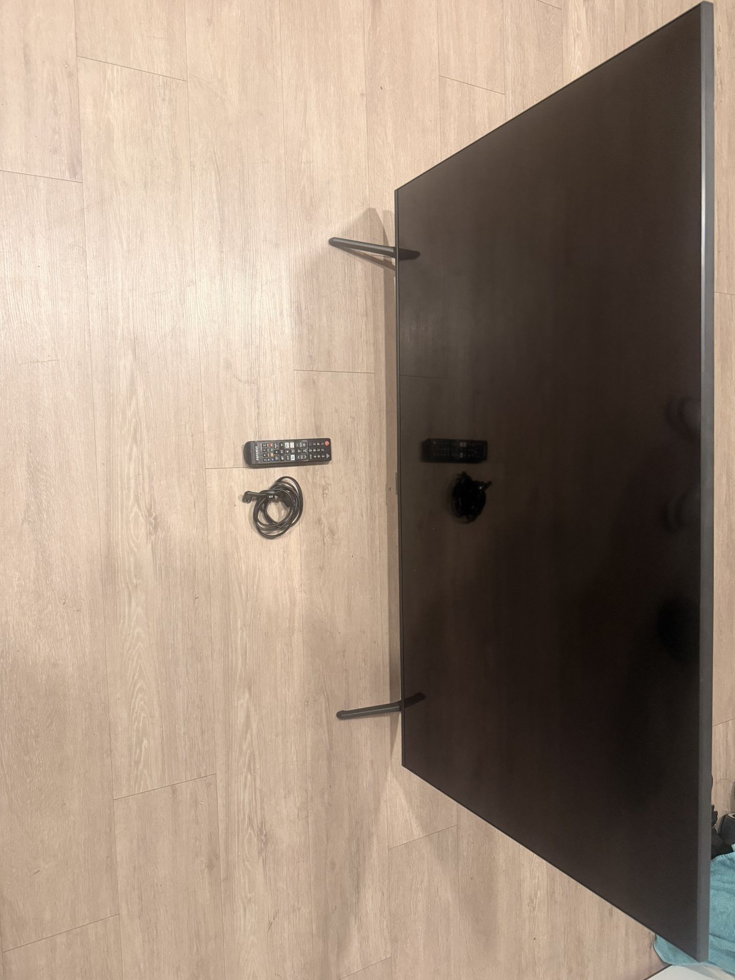 50” Samsung 4K Smart TV