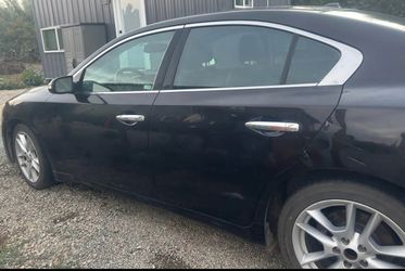 Nissan Maxima