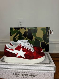 A bathing ape bape sta lows (camo red) size 9