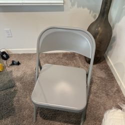 2x desk chairs