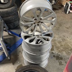 2011-2018 Audi Q5 Original RIMS 18”