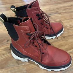 Women’s Sorel Boots Size 8 Red Waterproof Rain boots 