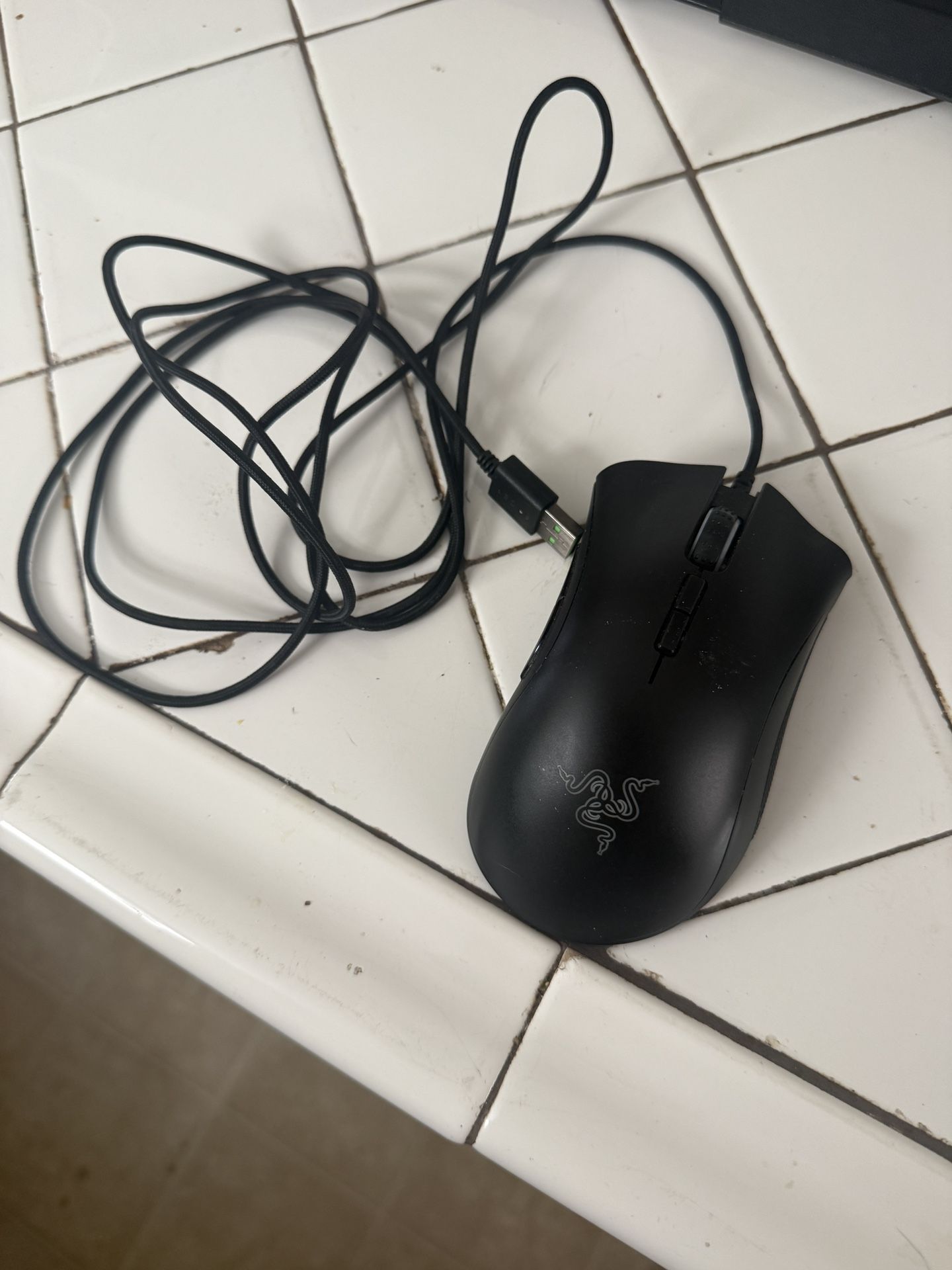 Razer Deathadder Elite Wired Gaming Mouse