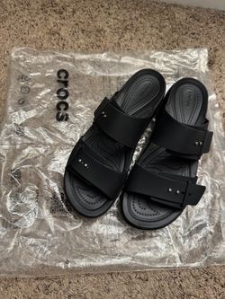 Crocs - Brooklyn Buckle Low Wedge Sandal Black W10