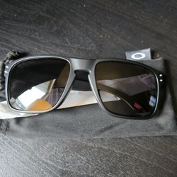 Oakley Holbrook XL
