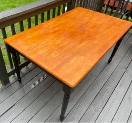 Dinning Table
