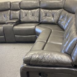 New Reclining Sectional. Grey Leather. Free Delivery!