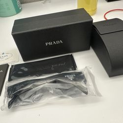 PRADA SUNGLASSES MODEL 17ws
