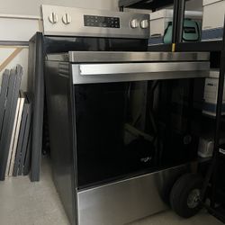 Whirlpool Range Oven - Brand New 