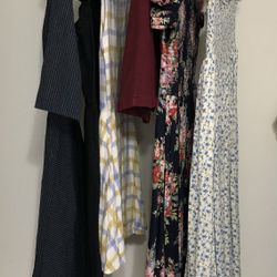 Women’s Clothes Size Small And Medium 