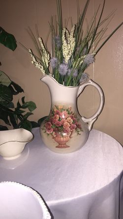 Farmhouse style vase from belk