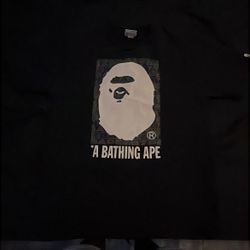 medium black BAPE t-shirt 