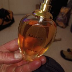 Givenchy _ Amarage