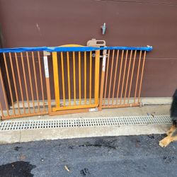 Extra Wide dog Gate ; Ingleside,  IL 