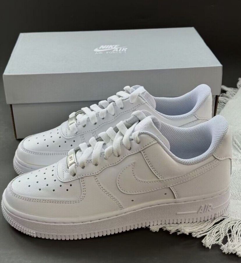 Nike Air Force 1'07 Low WHITE Men's New Shoes Sneakers