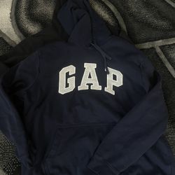 Gap Sweater 