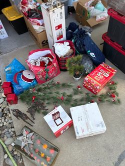 Moving sale: Christmas Decorations