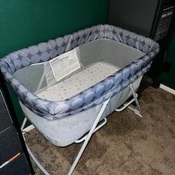 Rocking Bassinet 