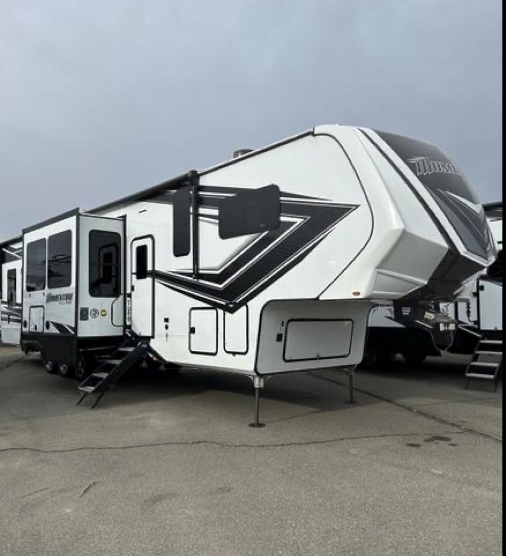 2023 Grand Design Momentum 381M Toy Hauler