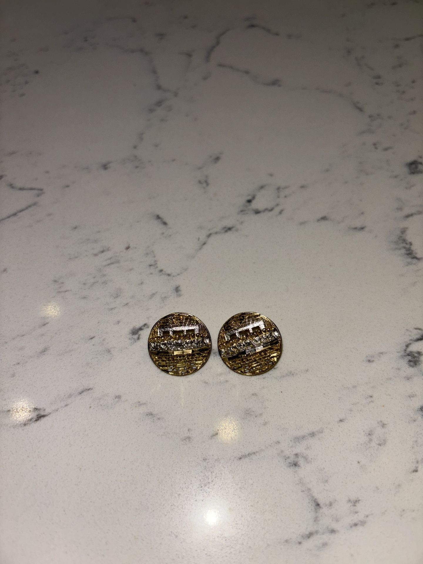 10k Gold Supper Earrings Big