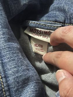 Juniors Mossimo Bluejean Jacket Size XL And Read Description And Porch Pickup Only
