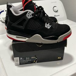 Jordan 4 