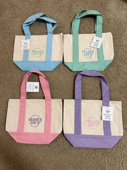 Trader Joe's Mini Tote Bag Set