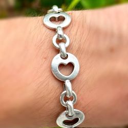 Jewelry .925 solid sterling silver Tiffany & Co Open Heart Circle Link Sterling Bracelet 7.00” 14.00mm