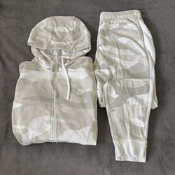 Nike camo zip up hoodie and jogger set in white and grey