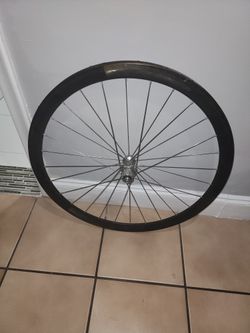 303 Zipp Carbon Wheels 700c