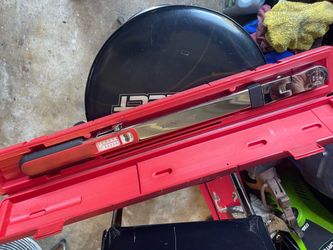 Snap-on Torque Wrench with Case