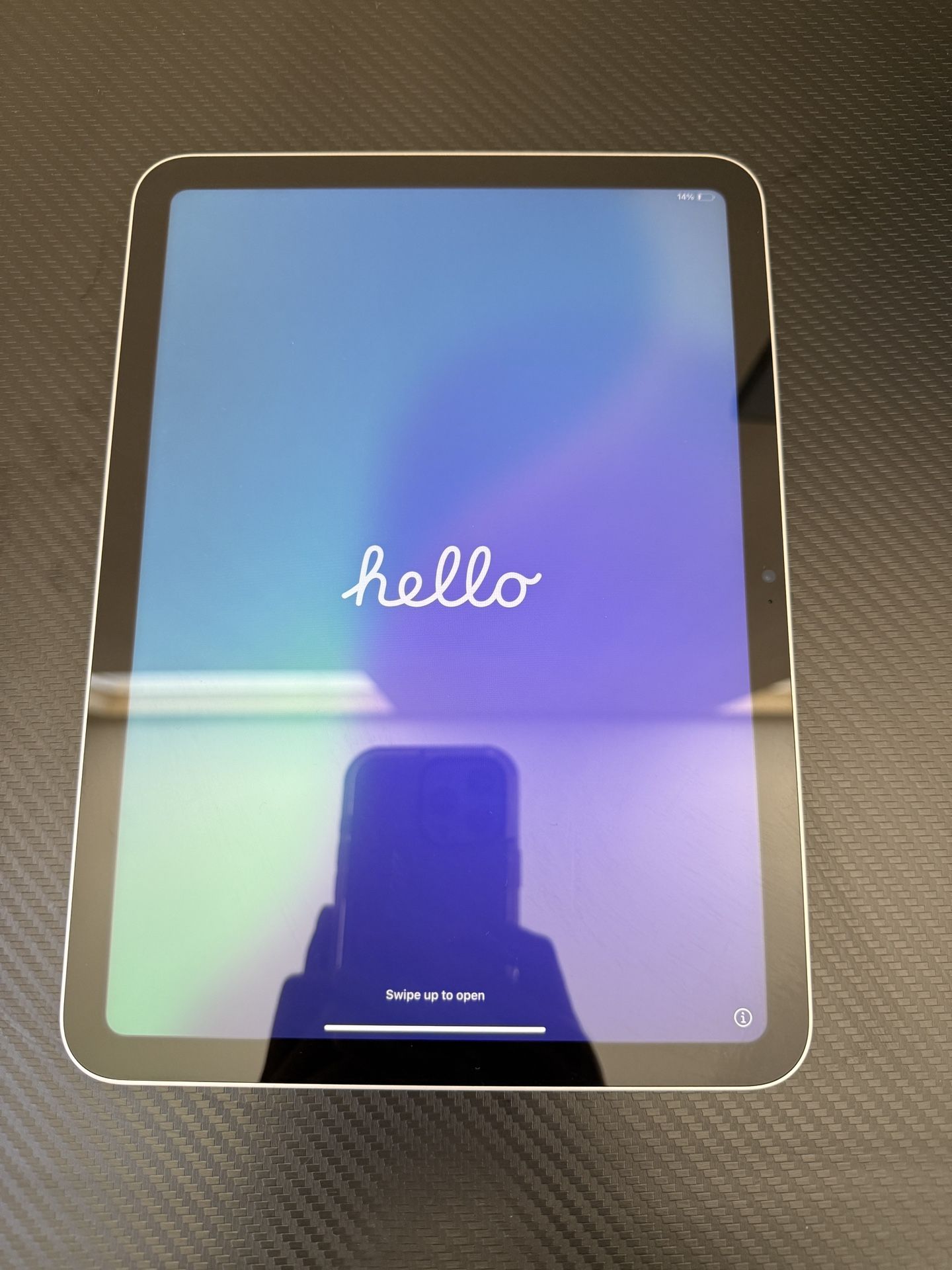 iPad 10th Gen + Slim Folio Keyboard