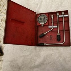 COMPRESSION TESTING GAUGE SET BY CORNWELL