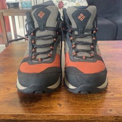 Men’s Columbia Hiking Shoes