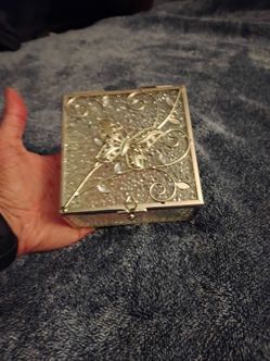 Vintage BUTTERFLY FROSTED GLASS Jewelry Box