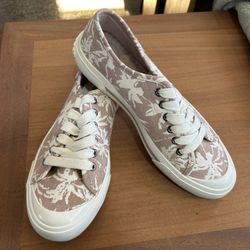 Pretty Lavender/White Rocket Dog Shoes