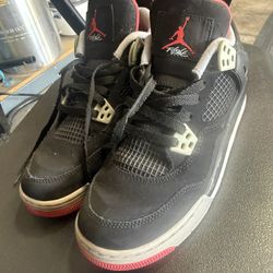 6.5y Jordan 4 Bred Retros 2012