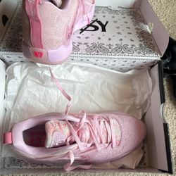 Auntie Pearl Size 10