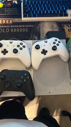 Xbox one with 3 controllers and games