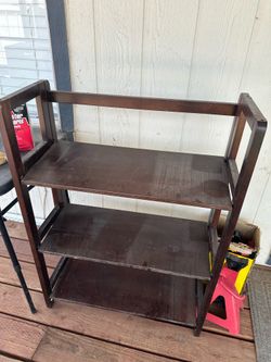 Walnut collapsible shelving