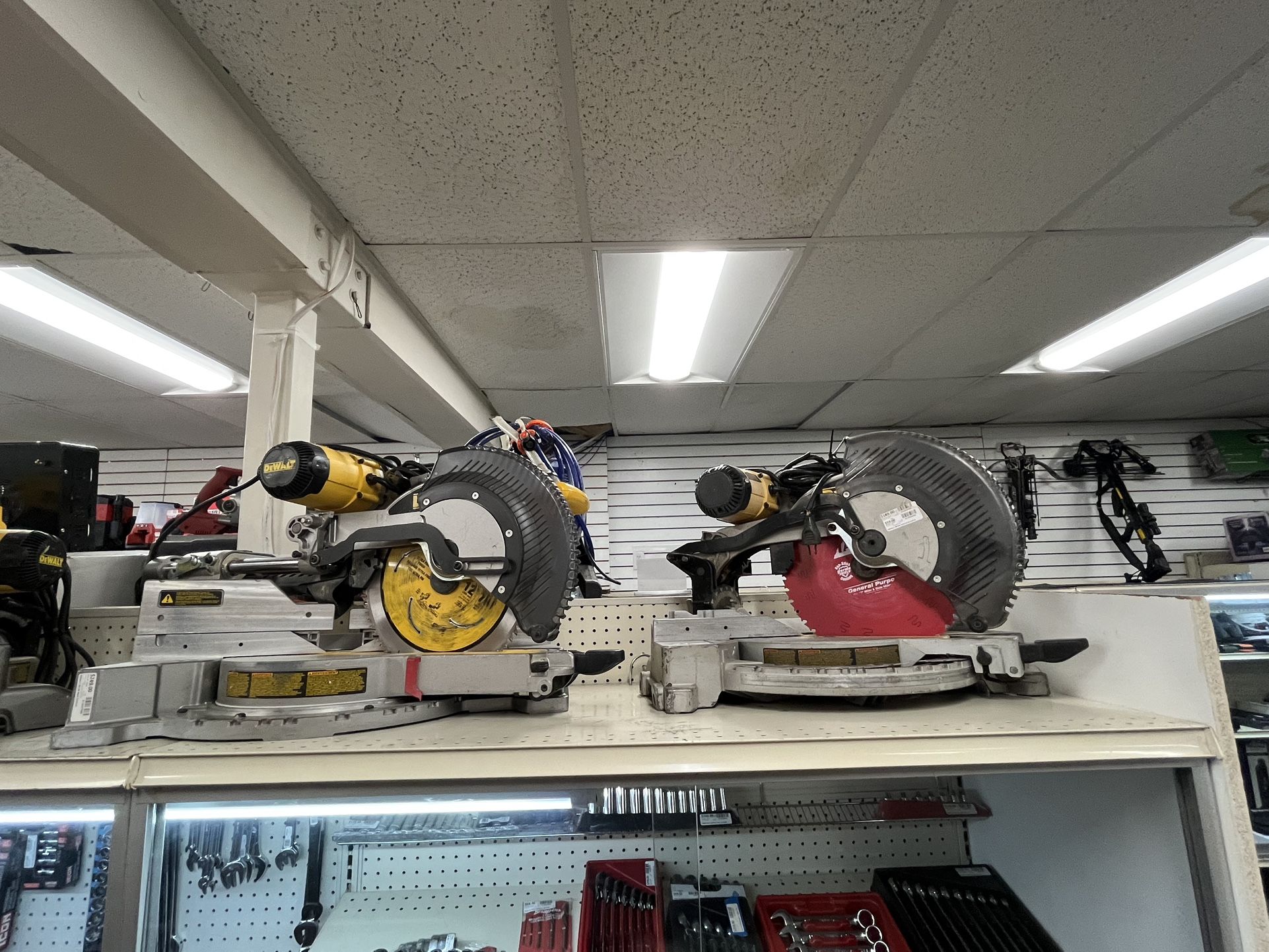 Miter Saws, Miter Saws, Miter Saws!!!! (READ)