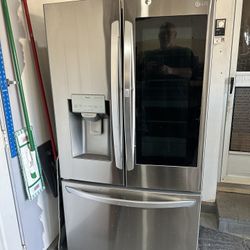 LG Thin Q Refrigerator/ Need Compressor