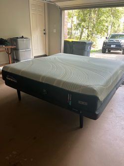 Tempur-Pedic Queen Mattress & Base for half the price!