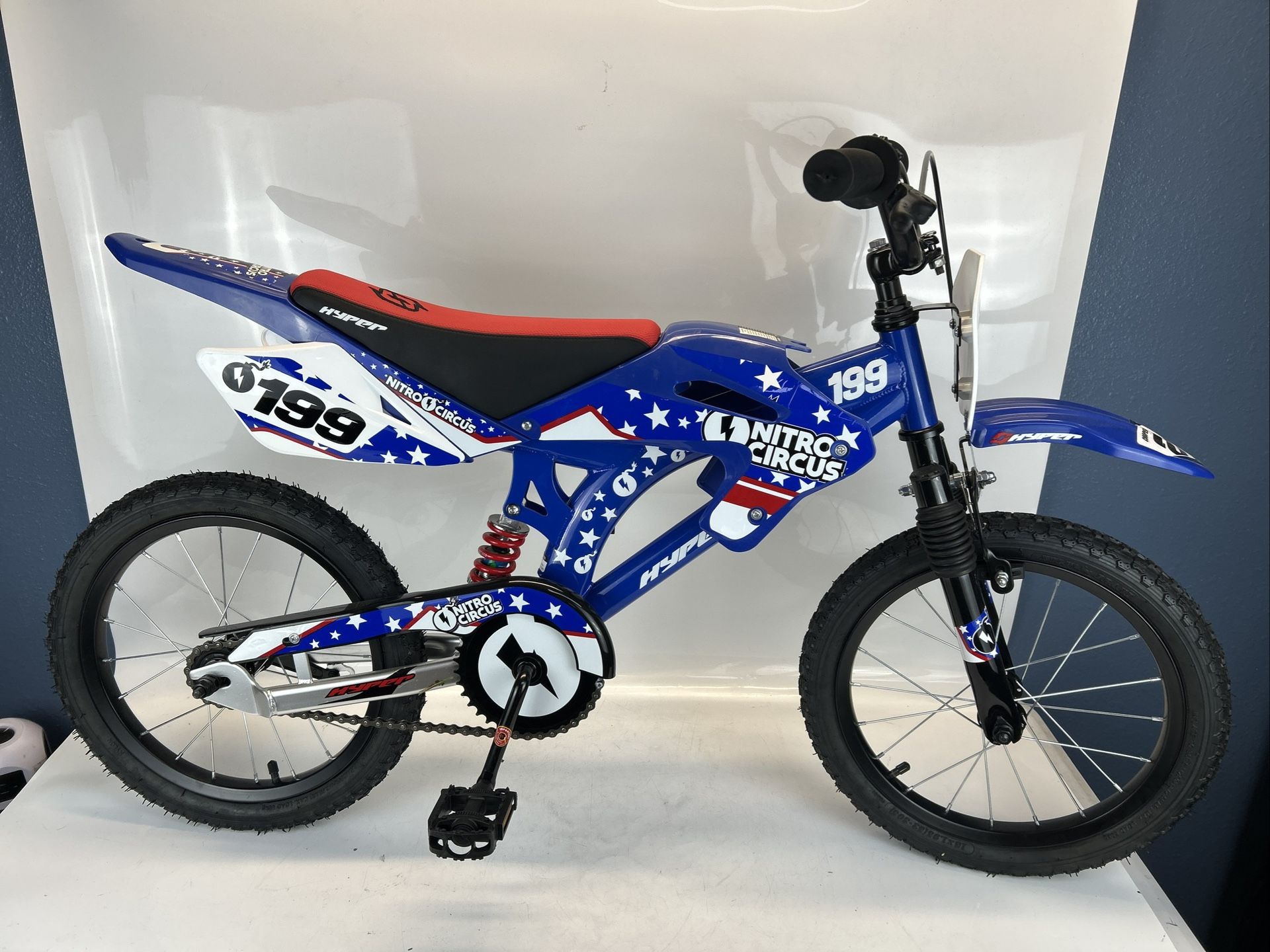Used Hyper 16 inch Nitro Circus Motorbike Kids - Blue Ages 4 To 10 Up To 100lbs